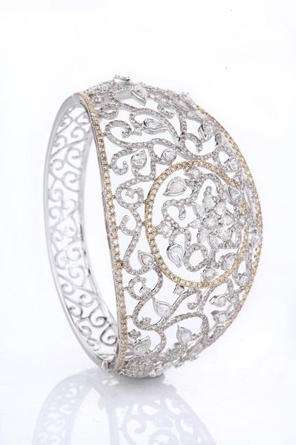 Entice diamond barcelet Amra collection